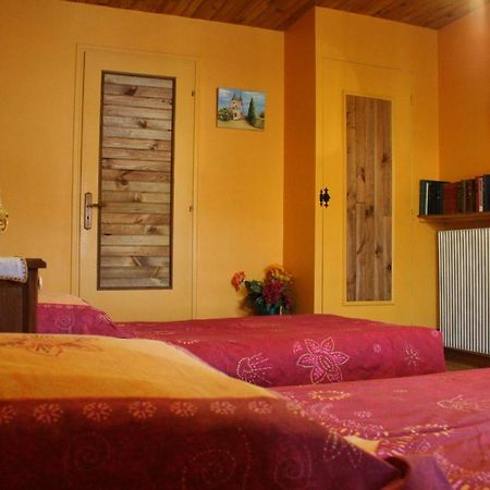 Les Pascals Bed & Breakfast Saint-Paul-les-Romans Ngoại thất bức ảnh