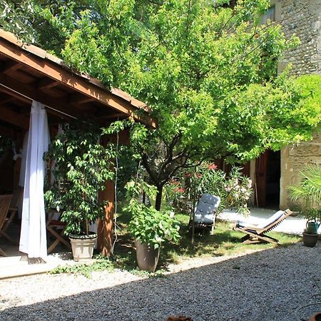 Les Pascals Bed & Breakfast Saint-Paul-les-Romans Ngoại thất bức ảnh