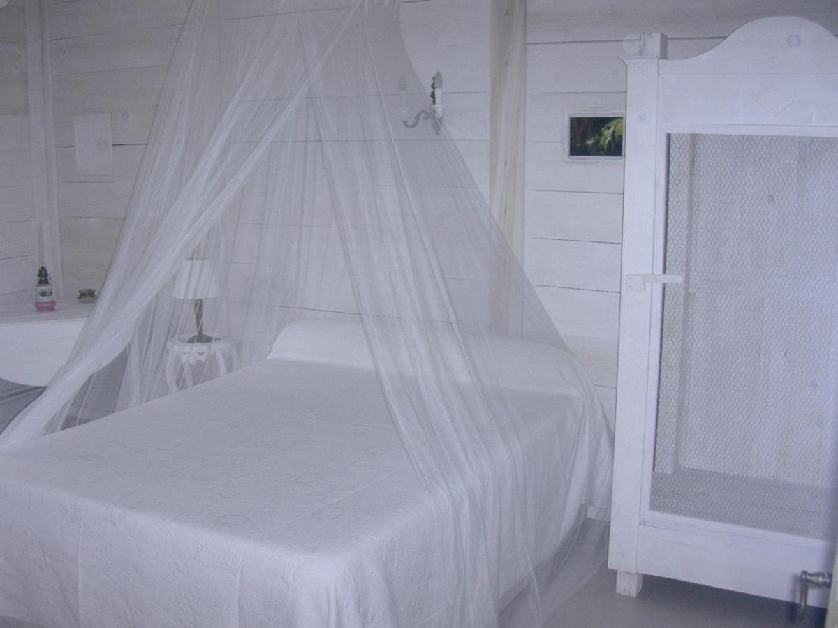 Les Pascals Bed & Breakfast Saint-Paul-les-Romans Ngoại thất bức ảnh