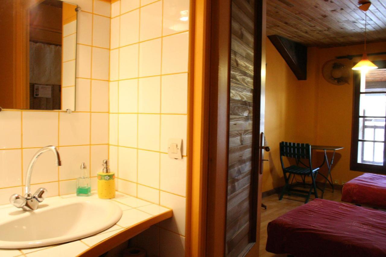 Les Pascals Bed & Breakfast Saint-Paul-les-Romans Ngoại thất bức ảnh